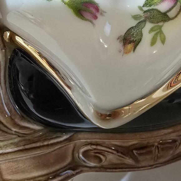Vintage Floral Teacup Chair Teapot - Picture 9 of 9